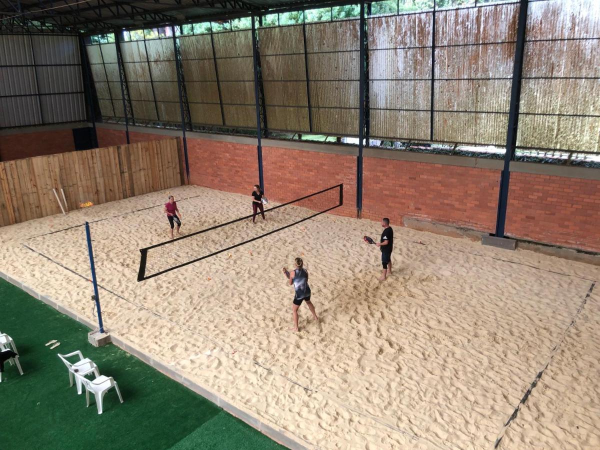 Estalagem Vila Suzana - Quadra De Beach Tennis Indoor Canela Esterno foto